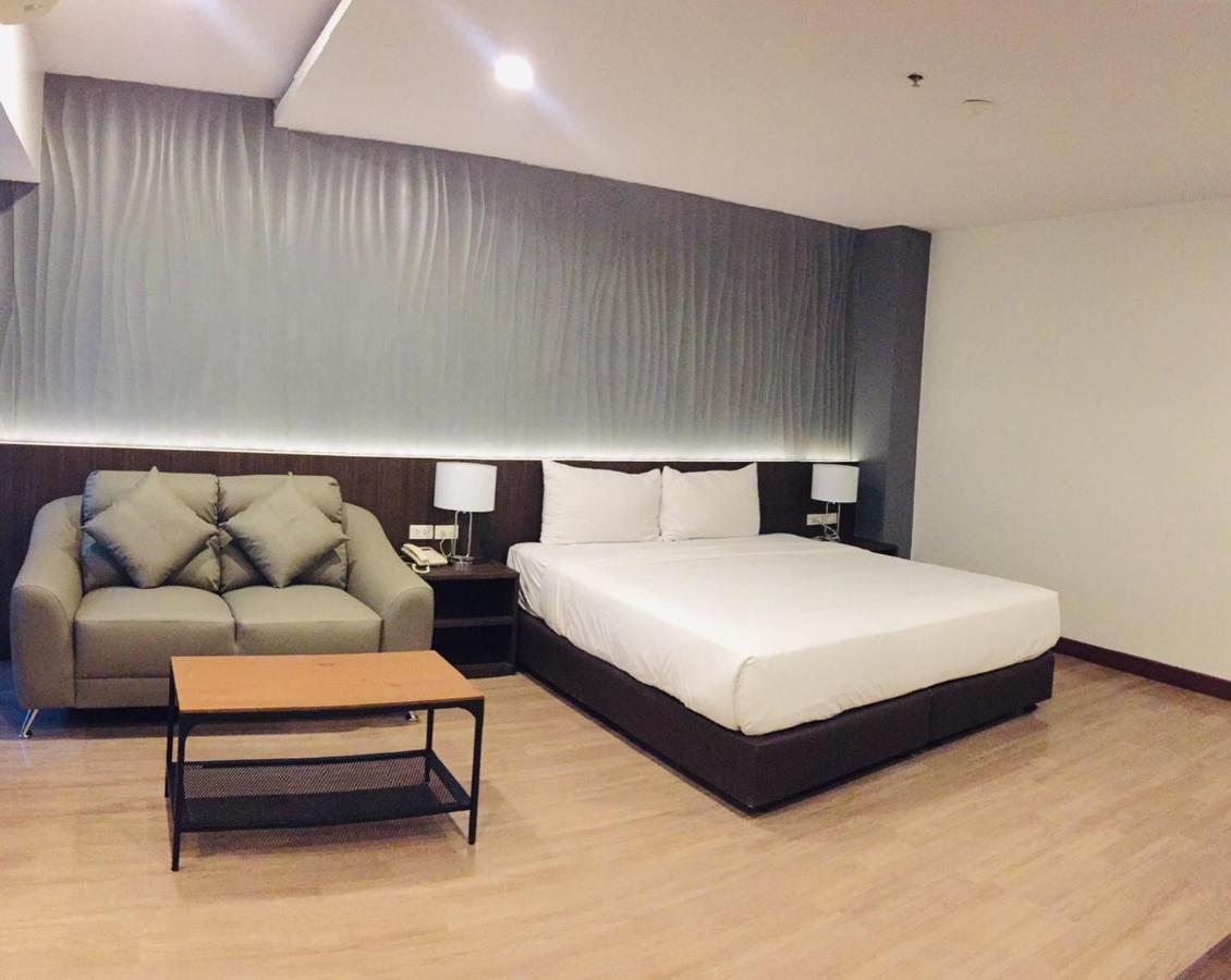 Pb Grand Hotel Hat Yai Eksteriør billede