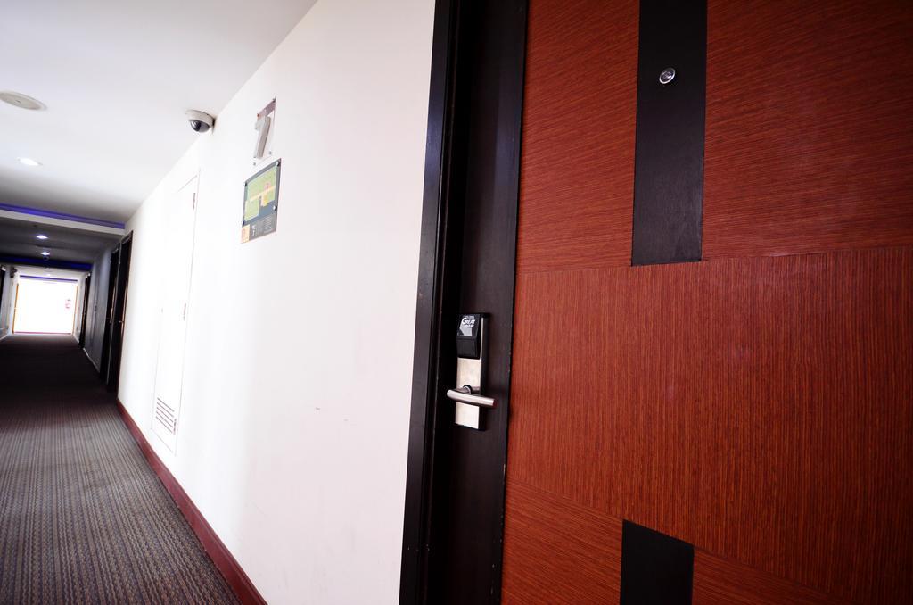 Pb Grand Hotel Hat Yai Eksteriør billede